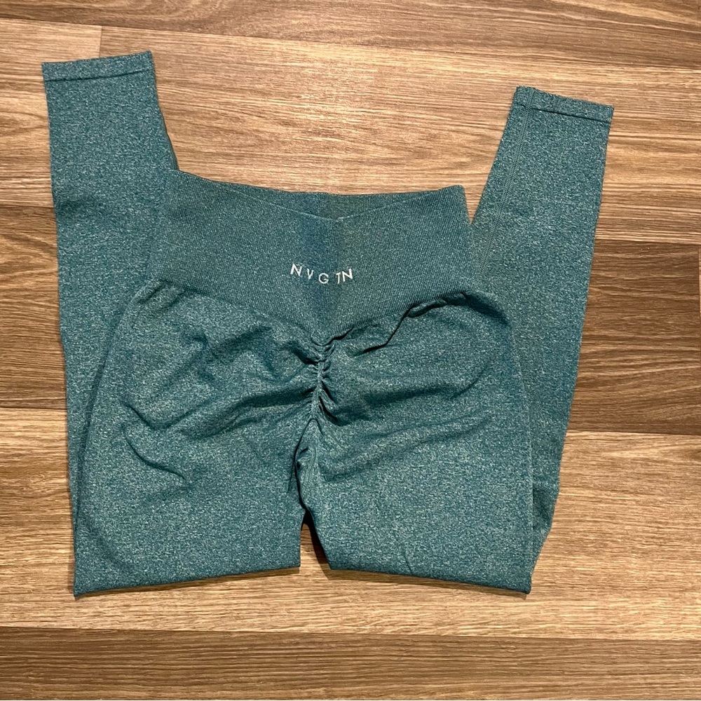 NVGTN Blue/Green Leggings Size Small